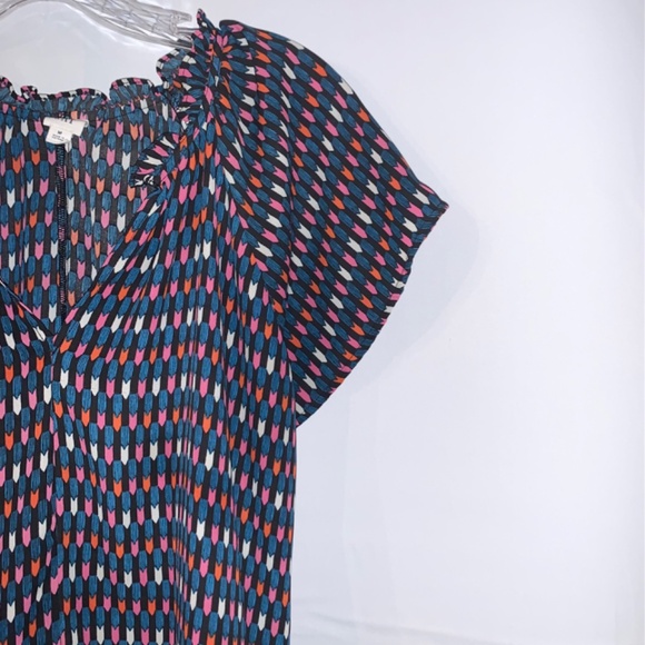 GAP Short Sleeve Blouse - Picture 3 of 8